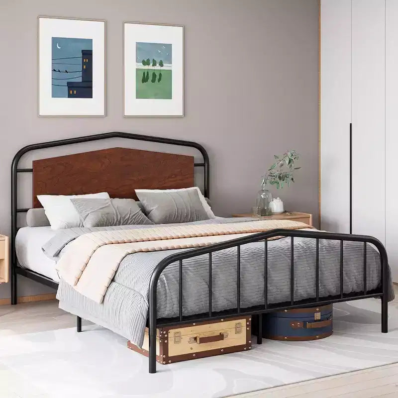 Cadre de lit en métal avec tête de lit en bois - Lit plateforme en fer forgé, Rangement sous le lit, Montage facile pour chambre à coucher de style industriel